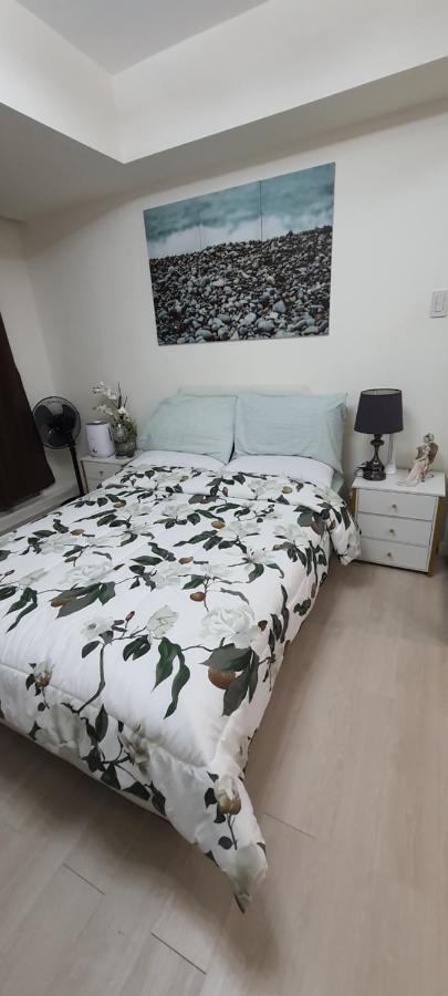 Paranaque City Jn Condotel The Azure Urban Resort Residences المظهر الخارجي الصورة