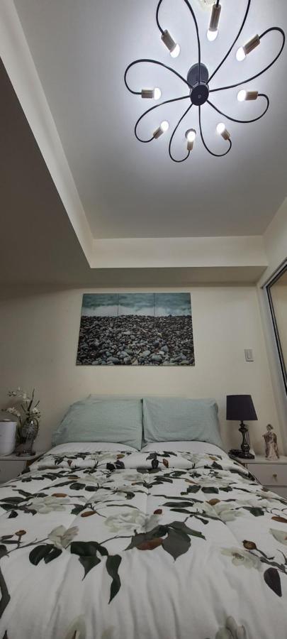 Paranaque City Jn Condotel The Azure Urban Resort Residences المظهر الخارجي الصورة