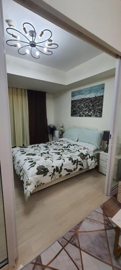 Paranaque City Jn Condotel The Azure Urban Resort Residences المظهر الخارجي الصورة